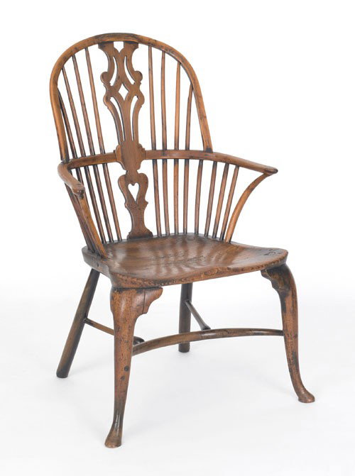 English Queen Anne yewwood Windsor armchair, mid: English Queen Anne yewwood Windsor armchair, mid 18th c.