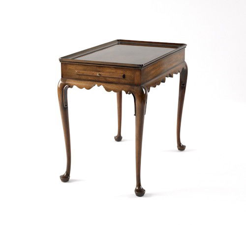 Kittinger mahogany tea table, 26 1/2'' h., 29 1/4': Kittinger mahogany tea table, 26 1/2'' h., 29 1/4'' w., 18'' d.