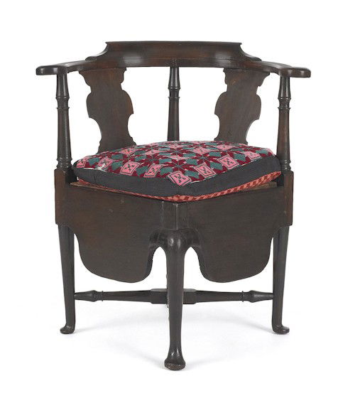 Delaware Valley Queen Anne maple and poplar corn: Delaware Valley Queen Anne maple and poplar corner chair, ca. 1750.