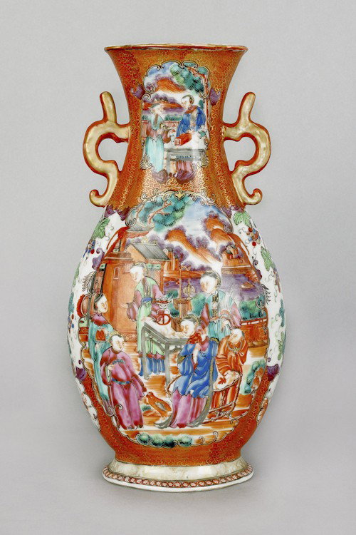 Chinese export rose mandarin garniture vase, ca.: Chinese export rose mandarin garniture vase, ca. 1800, 11 7/8'' h.