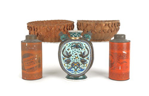 Two painted tin tea canisters, late 19th c., toge: Two painted tin tea canisters, late 19th c., together with two Maine baskets and a Japanese vase, tallest - 10''.