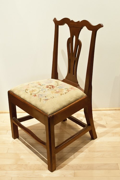 Chippendale cherry slipper chair, ca. 1780.: Chippendale cherry slipper chair, ca. 1780.
