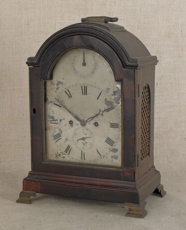 566 mahogany bracket clock, late 18th c.,