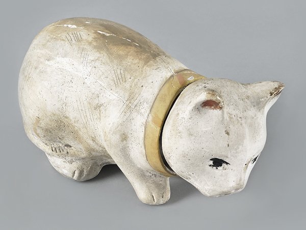 Chalkware cat nodder, 19th c., 4 1/4'' h., 7 3/4'': Chalkware cat nodder, 19th c., 4 1/4'' h., 7 3/4'' w.