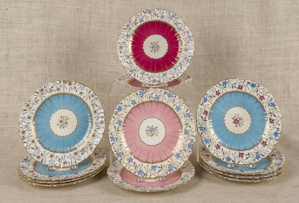 Twelve Minton Fuchsia porcelain plates, ca. 1900,: Twelve Minton Fuchsia porcelain plates, ca. 1900, 9'' dia.