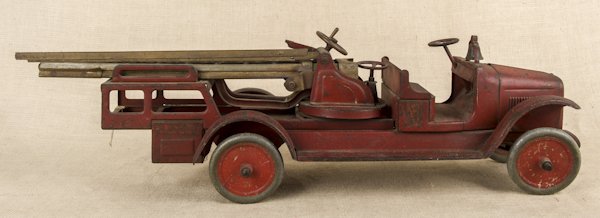 Buddy L pressed steel aerial ladder truck, 35'' l.: Buddy L pressed steel aerial ladder truck, 35'' l.