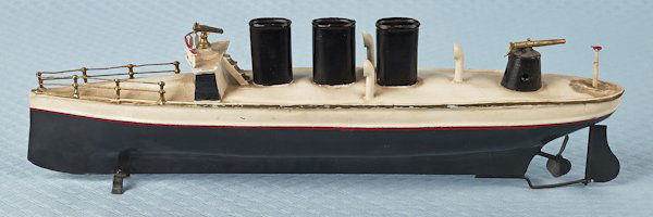 Tin clockwork ocean liner, 14'' l.: Tin clockwork ocean liner, 14'' l.