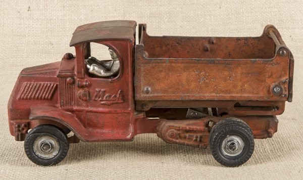 Arcade cast iron Mack dump truck, 10'' l.: Arcade cast iron Mack dump truck, 10'' l.