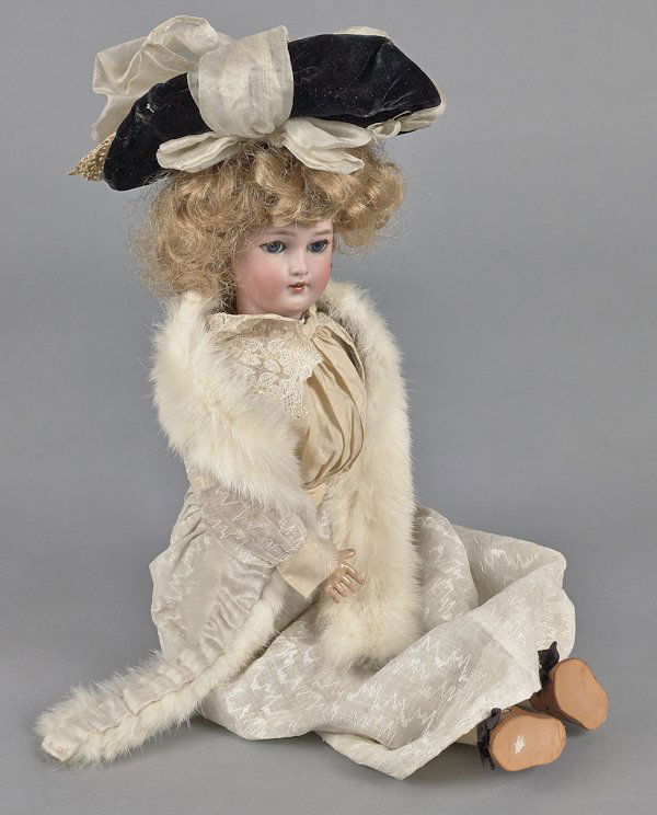 Simon & Halbig bisque head doll, inscribed 1159: Simon & Halbig bisque head doll, inscribed 1159 6, with sleep eyes, an open mouth, and a jointed composition body, 18'' h.