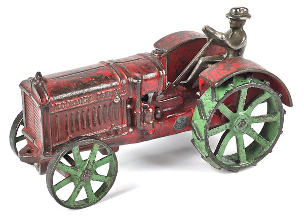 Arcade cast iron McCormick Deering tractor, 7'': Arcade cast iron McCormick Deering tractor, 7'' l.