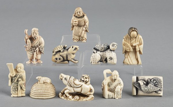 Ten Japanese carved ivory netsuke.: Ten Japanese carved ivory netsuke.