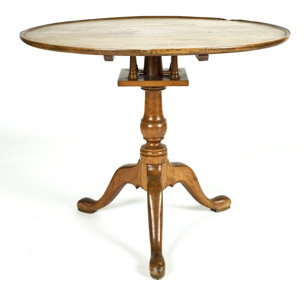 Pennsylvania Queen Anne cherry tea table, 18th c.: Pennsylvania Queen Anne cherry tea table, 18th c., 29'' h., 35'' w.