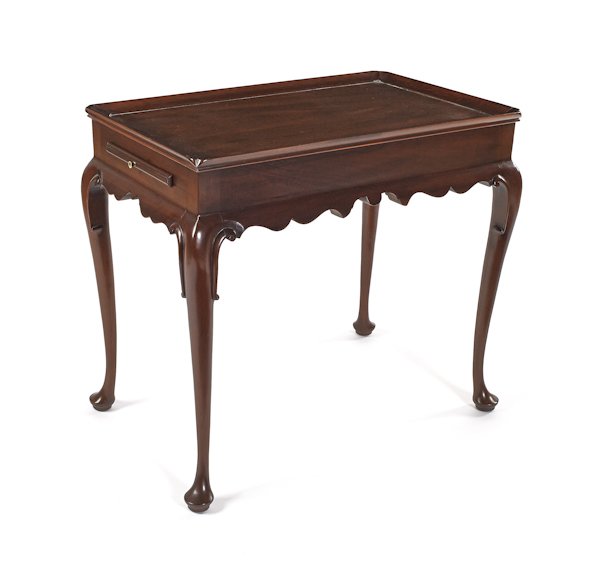 Henkel Harris mahogany tea table, 26 1/4'' h., 18'': Henkel Harris mahogany tea table, 26 1/4'' h., 18'' w., 29 1/2'' d.