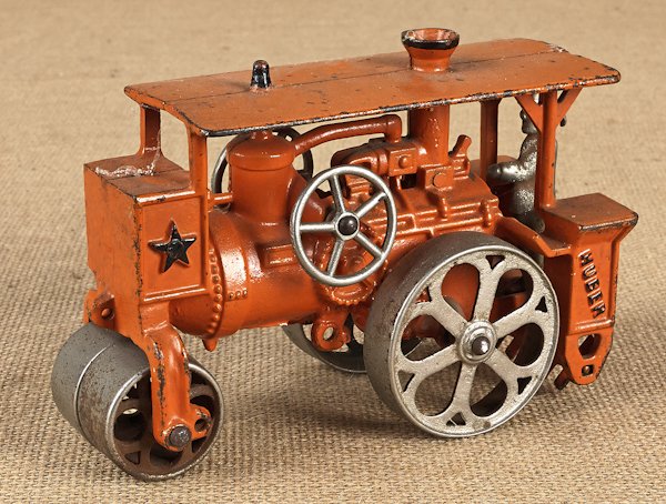 Hubley cast iron Huber road roller, early 20th: Hubley cast iron Huber road roller, early 20th c., 7 3/4'' l.