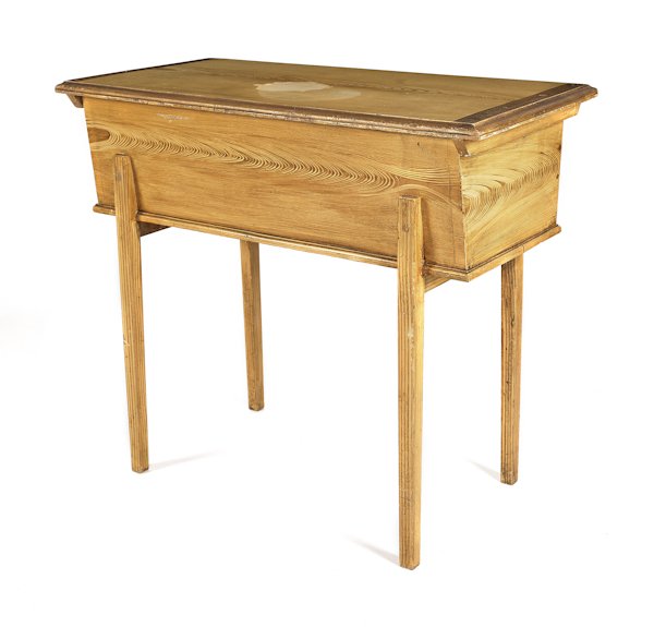 Pennsylvania grain painted doughbox on stand, 19t: Pennsylvania grain painted doughbox on stand, 19th c., 30'' h., 36'' w.