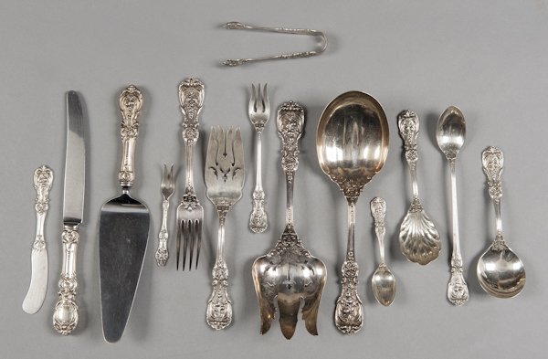 Reed and Barton, Francis I pattern sterling silv: Reed and Barton, Francis I pattern sterling silver flatware service, 119 pieces, 157 ozt.