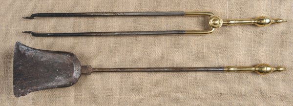 Federal brass lemon top fire tongs and shovel, ca: Federal brass lemon top fire tongs and shovel, ca. 1810, 30'' l.