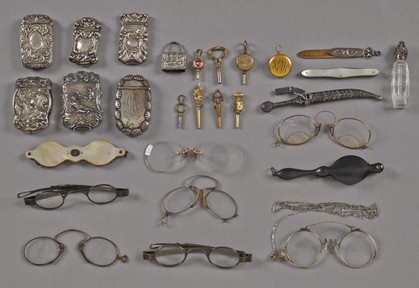 Group of decorative accessories, to include sil: Group of decorative accessories, to include silver and gold spectacles, repouss? match holders, etc.