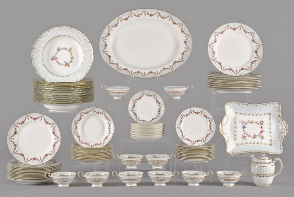 Assembled porcelain service, to include several p: Assembled porcelain service, to include several pieces by Minton.