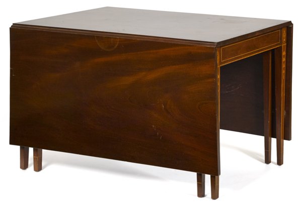 Federal style mahogany drop leaf dining table, 29: Federal style mahogany drop leaf dining table, 29 1/2'' h., 27 3/4'' w., 48'' d.