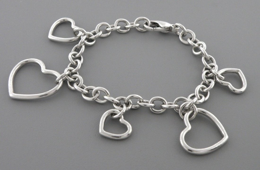 TIFFANY & Co. STERLING SILVER 5 HEART DANGLE BRACELET (1 of 2)