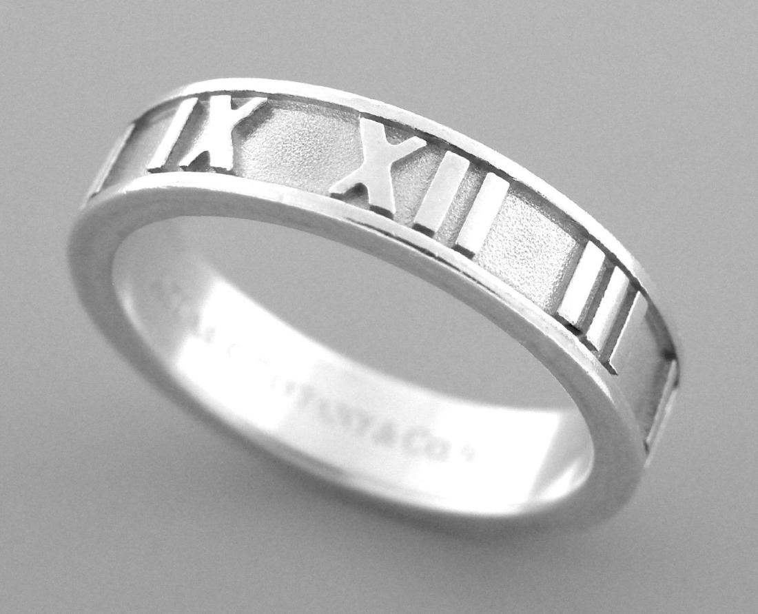 TIFFANY & Co. STERLING SILVER ATLAS ROMAN NUMERALS RING
