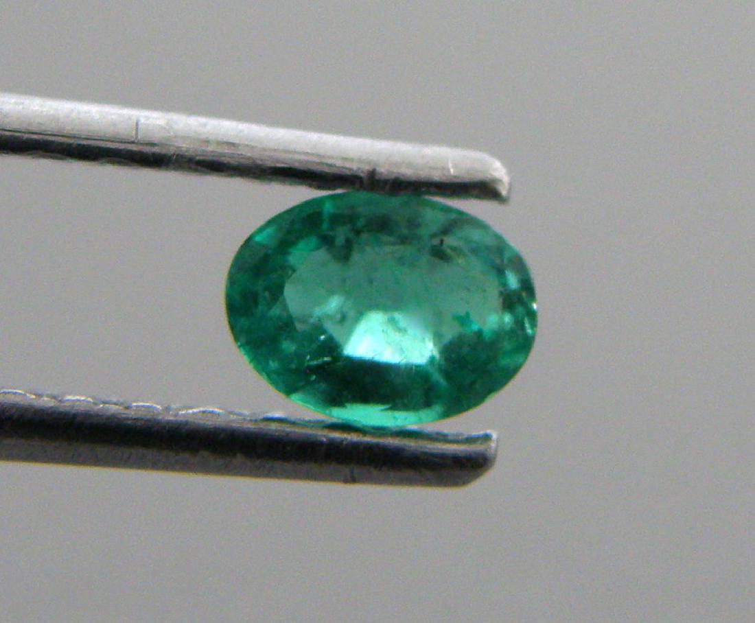 5x3mm OVAL CUT LOOSE NATURAL GREEN COLOMBIAN EMERALD (1 of 1)