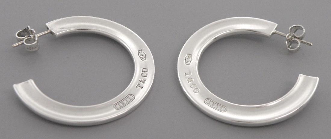 TIFFANY & Co. STERLING SILVER 1837 FLAT HOOP EARRINGS (1 of 2)