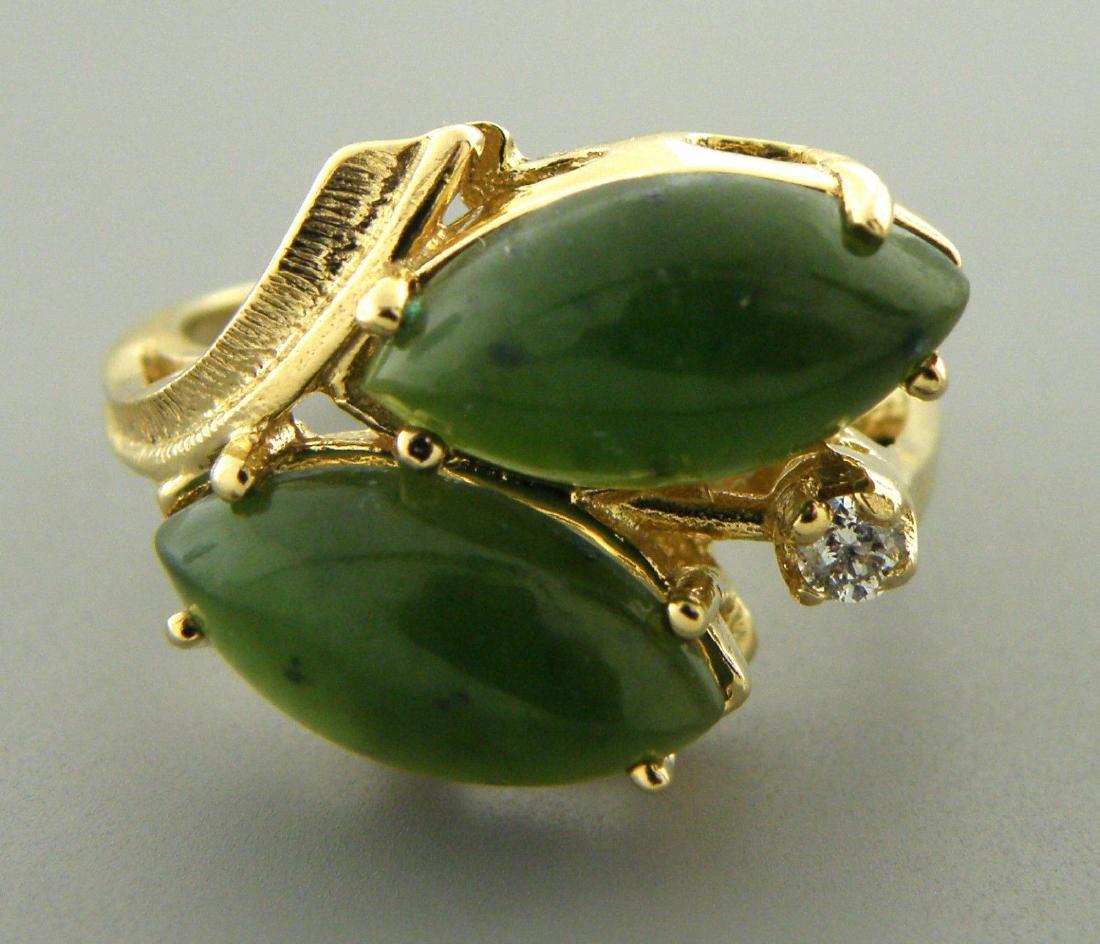 VINTAGE 14K Y/ GOLD DIAMOND GREEN JADE COCKTAIL RING (1 of 2)