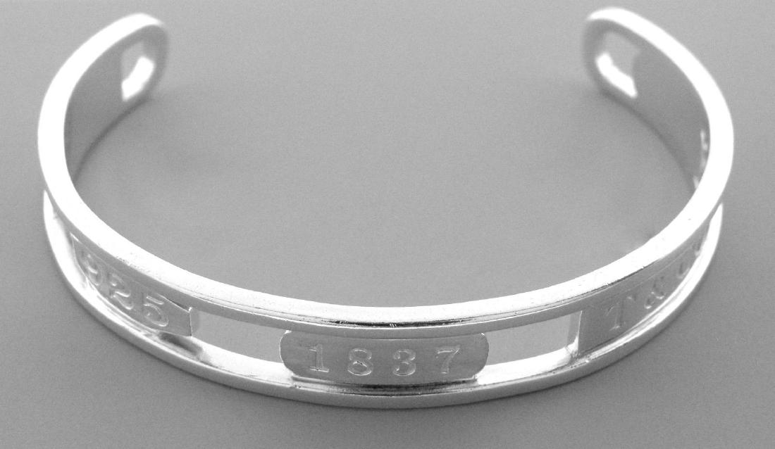 Tiffany Co Sterling Silver 17 Cutout Cuff Bangle Mar 03 19 Modern Jewelry In Ca Tiffany Co Sterling Silver 17 Cutout Cuff Bangle Mar 03 19 Modern Jewelry In Ca