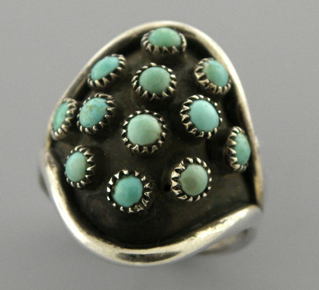 VINTAGE ZUNI STERLING SILVER SNAKE EYES TURQUOISE RING (1 of 2)