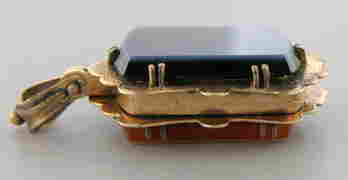 ANTIQUE 18K YELLOW GOLD BEAUTIFUL LOCKET PENDANT HEAVY (1 of 2)