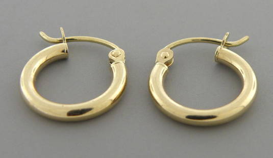 NEW 14K YELLOW GOLD PLAIN HUGGIE HOOP EARRINGS 2mm: Earrings measure 0.50" in diameter & 2mm wide 14K Yellow gold New Stamped 14k Total weight 0.8 grams