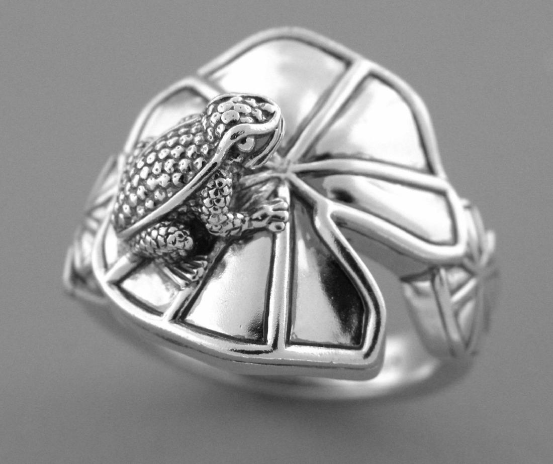 KIESELSTEIN CORD STERLING SILVER FROG LILYPAD RING (1 of 2)