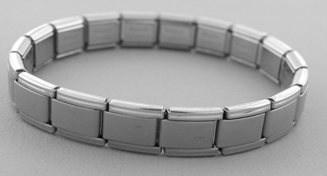 VINTAGE VENICE CHARMS STRETCHABLE BRACELET REMOVABLE (1 of 2)