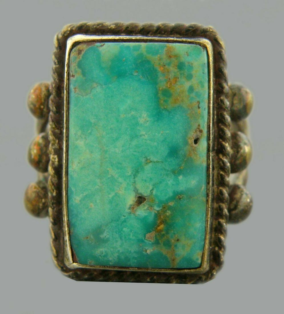 VINTAGE BEAUTIFUL SOUTHWESTERN STERLING SILVER RING (1 of 2)