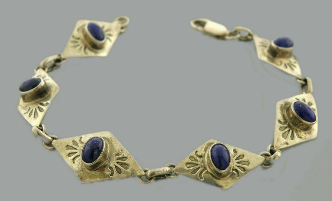 VINTAGE SOUTHWESTERN STERLING SILVER LAPIS BRACELET NEZ (1 of 2)