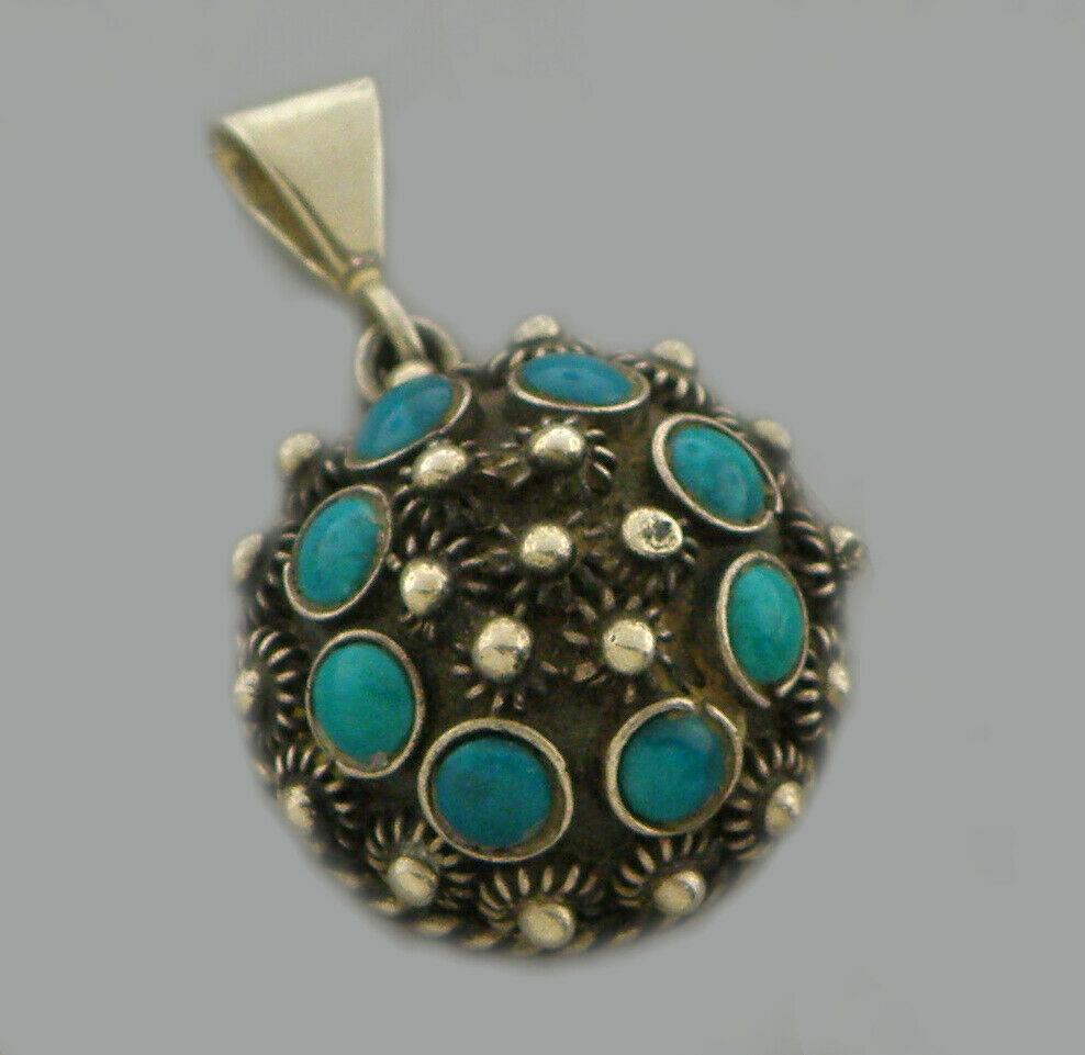 VINTAGE MEXICAN STERLING TURQUOISE CANNETILLE PENDANT (1 of 2)