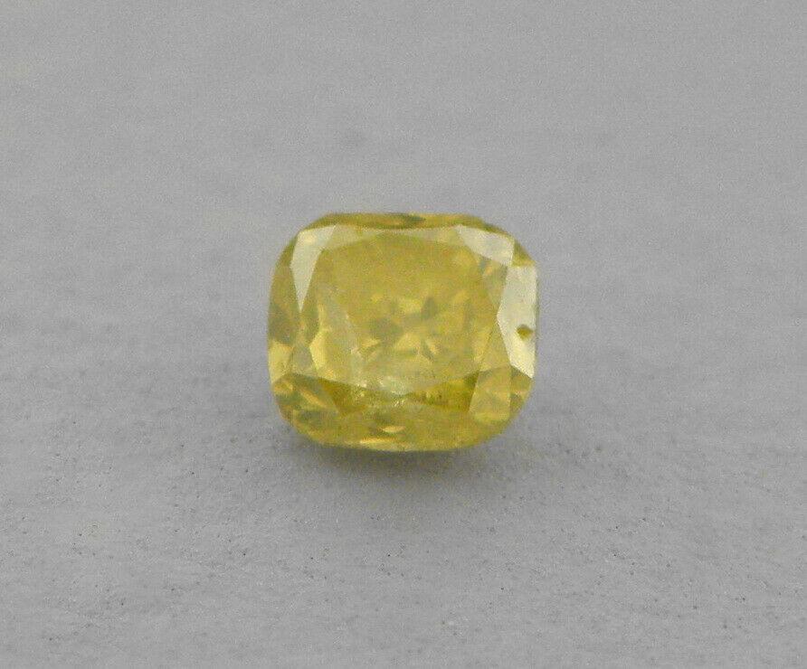 0.20ct LOOSE NATURAL CUSHION CUT INTENSE YELLOW DIAMOND (1 of 2)