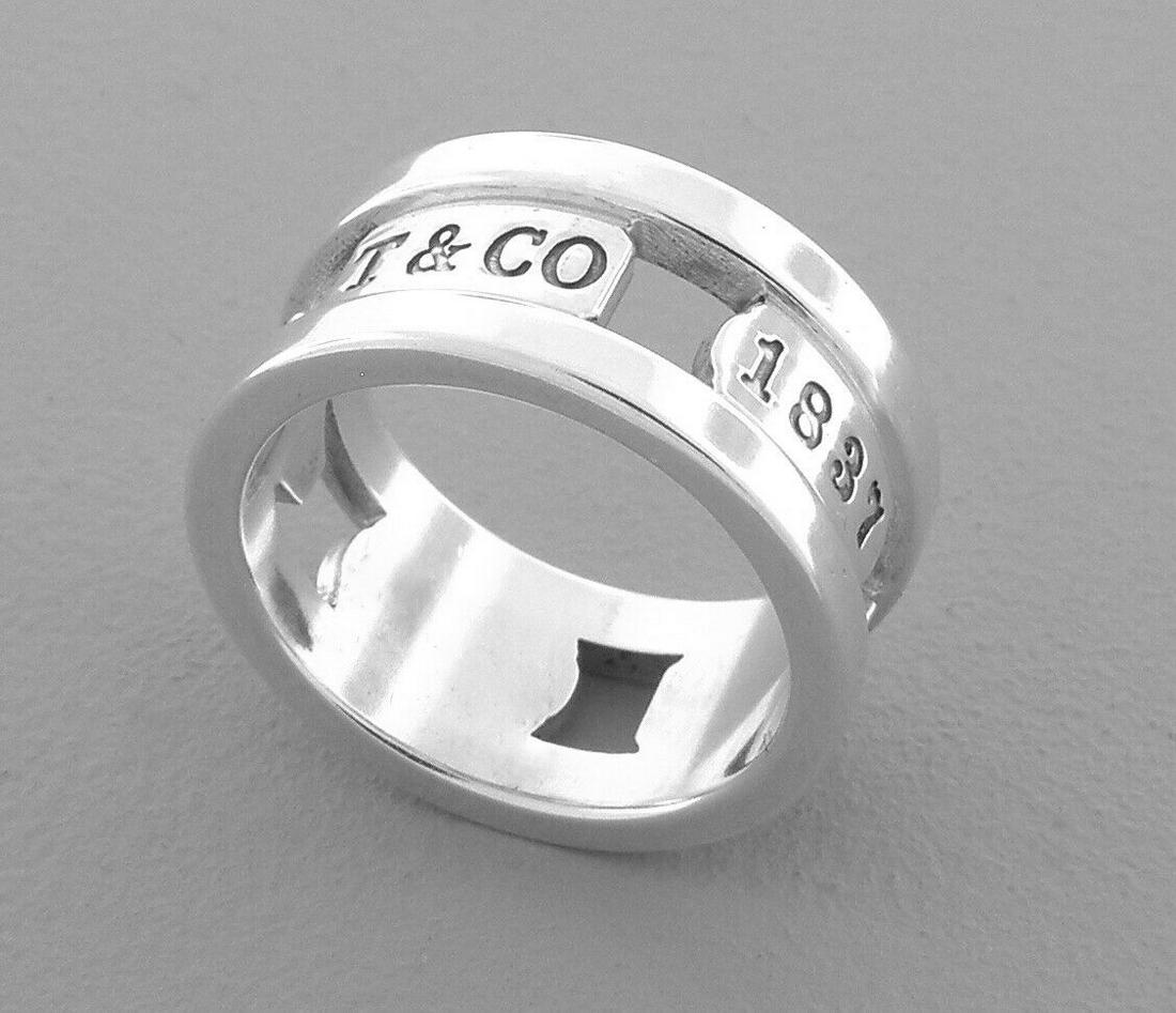TIFFANY & Co. STERLING SILVER 1837 CUTOUT ELEMENT RING (1 of 2)