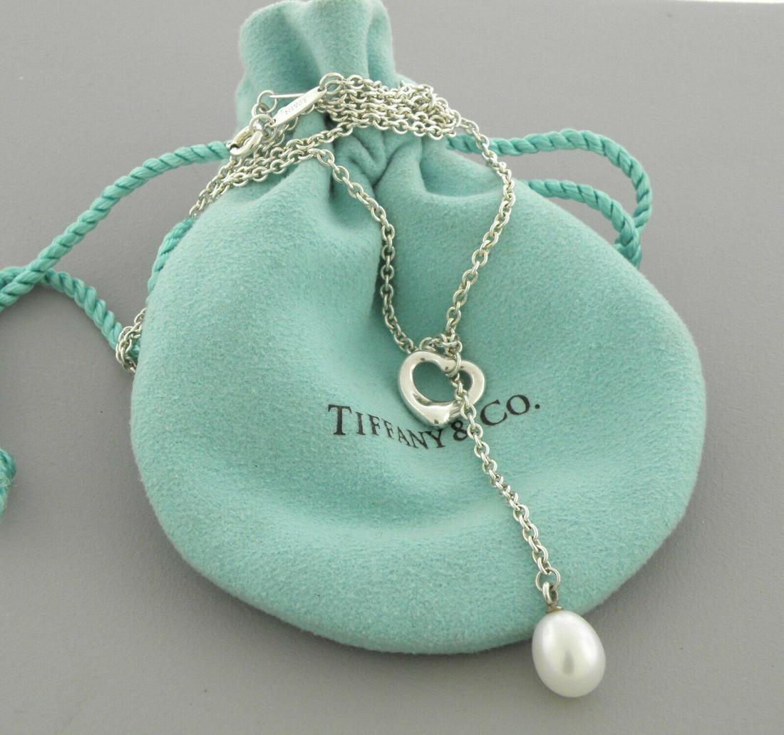 TIFFANY & CO. STERLING SILVER HEART PEARL NECKLACE (1 of 2)