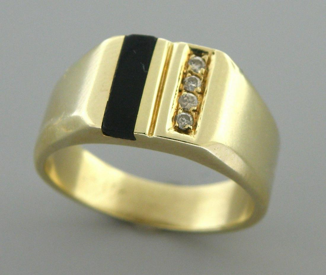 VINTAGE 14K YELLOW GOLD MEN'S SIGNET DIAMOND ONYX RING (1 of 2)