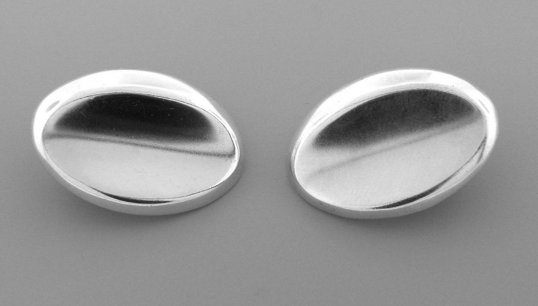 TIFFANY & Co. STERLING SILVER LARGE OVAL CLIP EARRINGS (1 of 2)
