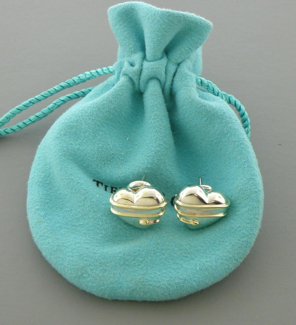 TIFFANY & Co. 18K GOLD SILVER ARROW HEART EARRINGS (1 of 2)