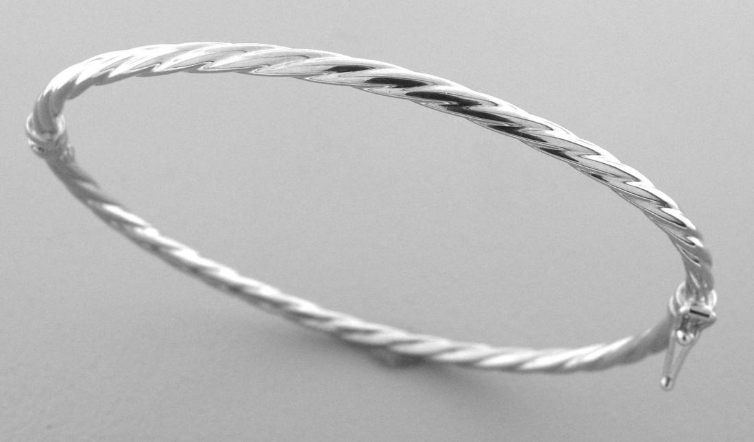 NEW 14K WHITE GOLD LADIES TWIST ROPE BANGLE BRACELET (1 of 2)