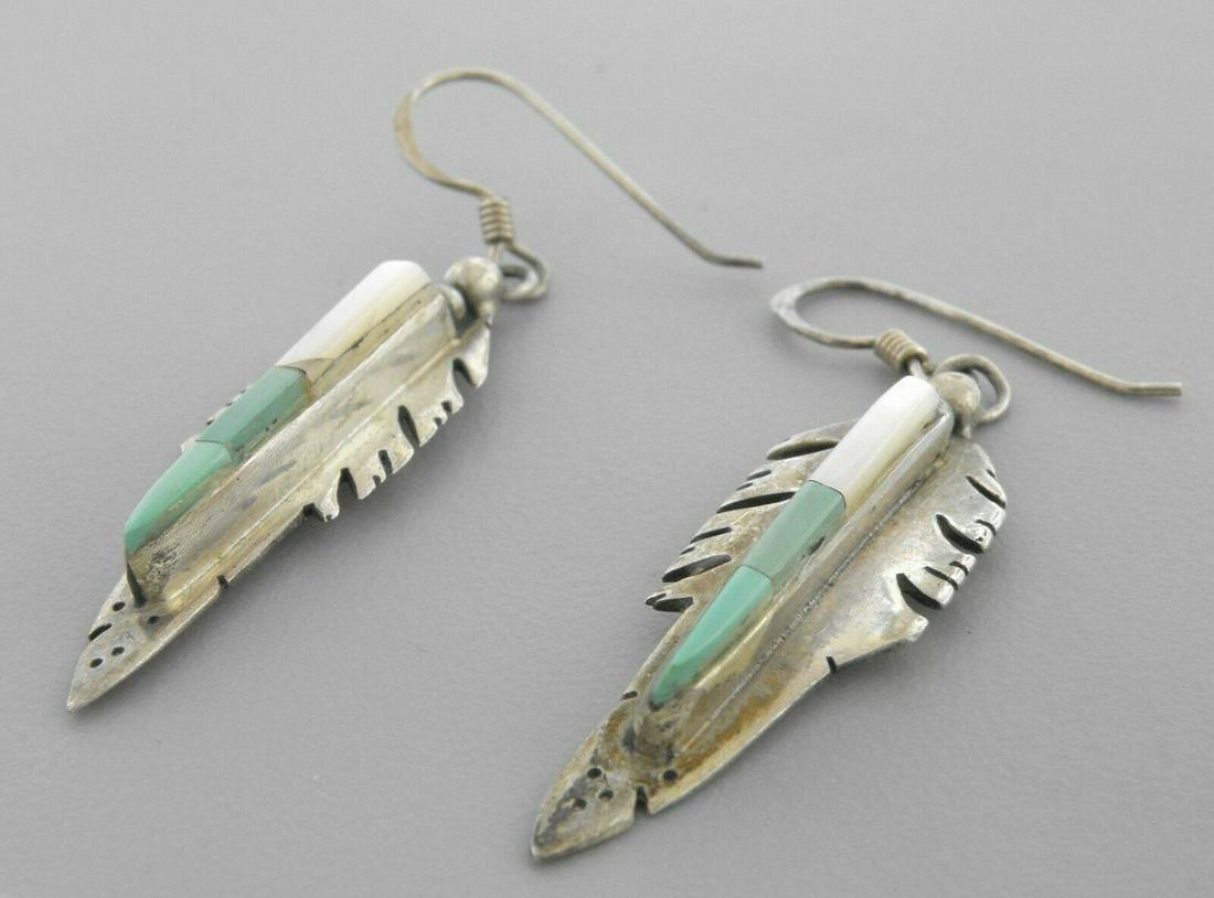 VINTAGE NAVAJO STERLING SILVER MOP TURQUOISE EARRINGS (1 of 2)