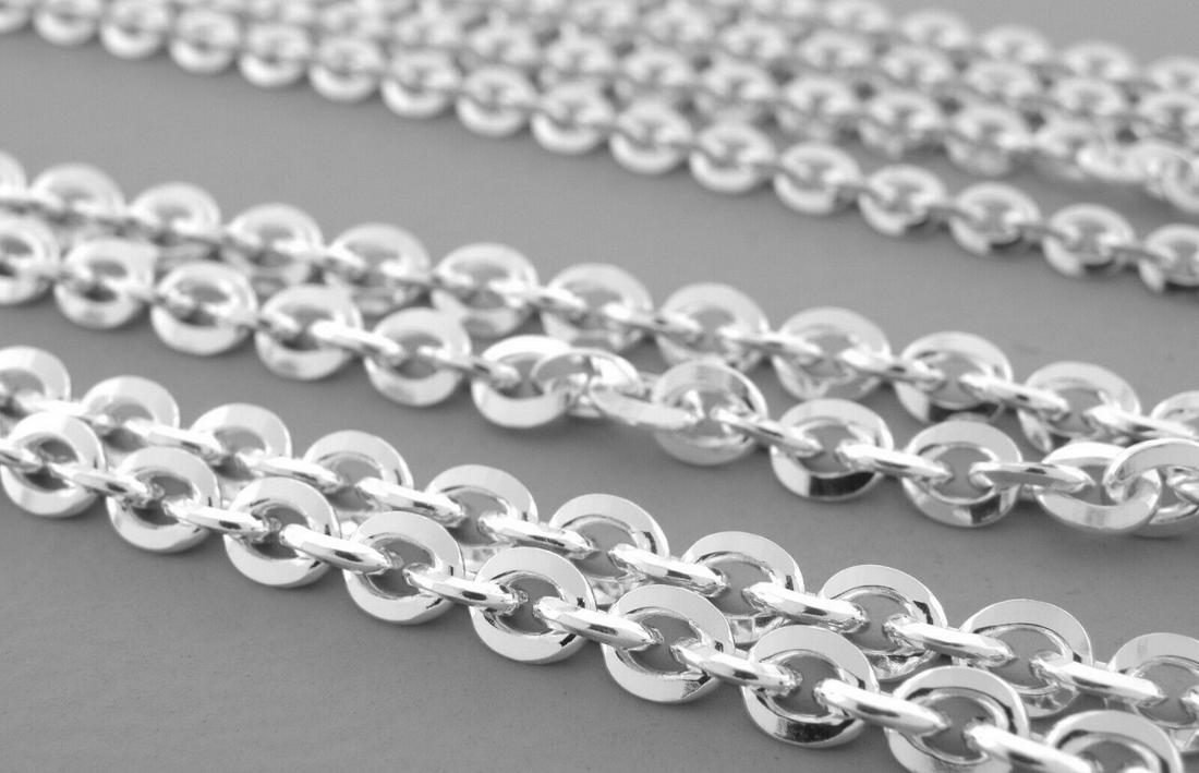 OVAL KNIFE EDGE CHAIN STERLING SILVER ITALY NECKLACE 30: NEW STERLING SILVER OVAL KNIFE EDGE CHAIN NECKLACE New sterling silver oval knife edge chain necklace Measures 4.5mm wide Length is 30" Well made chain Lobster clasp Sterling silver 925, polished fini