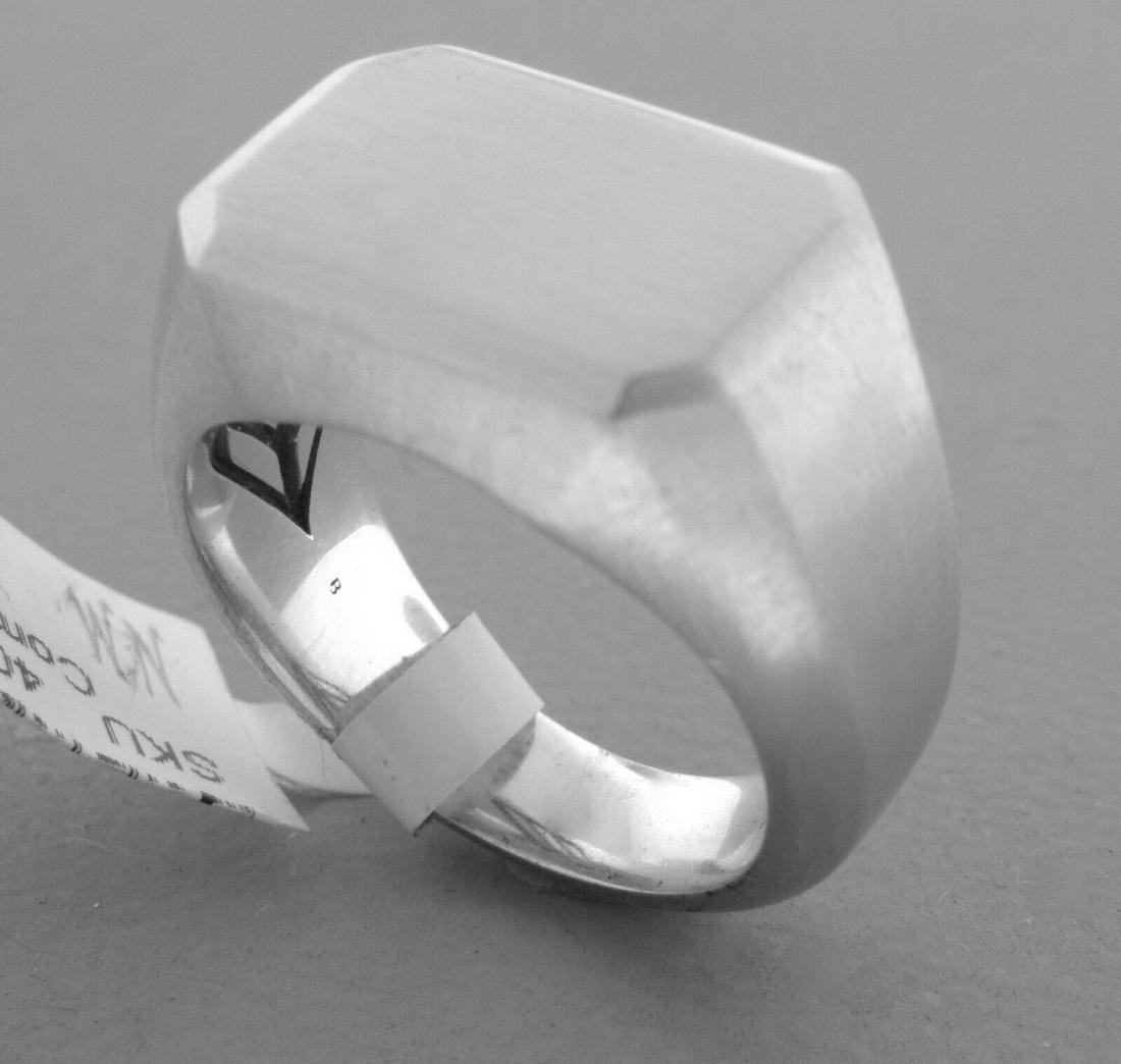 NEW DAVID YURMAN STERLING SILVER CLASSIC SIGNET RING (1 of 2)