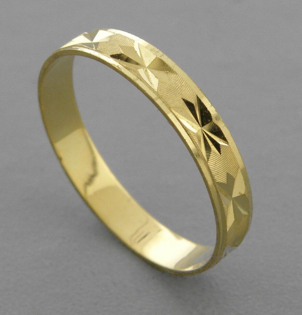 14K SOLID YELLOW GOLD KIDS STAR BAND RING 3mm SIZE 5 (1 of 2)