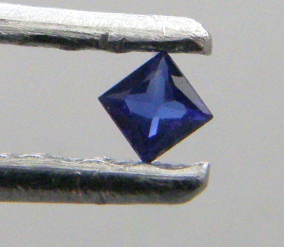 3.2mm PRINCESS CUT LOOSE NATURAL BLUE SAPPHIRE (1 of 1)
